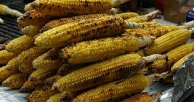 Μπαμπά θα μου πάρεις ένα καλαμπόκι; -Δεν έχω λεφτά κoριτσάκι μου…