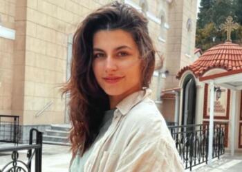 Δανάη Παππά: Η ηθοποιός περπάτησε 22 χιλιόμετρα για το Τάμα της στον Άγιο Ιωάννη τον Ρώσο