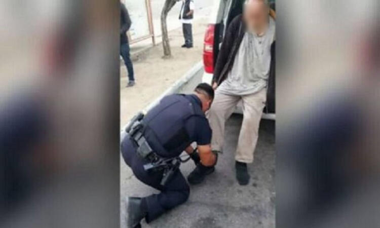 Οι Κάτοικοι Δεν Ήθελαν Τον Άστεγο Στη Γειτονιά Τους Και Κάλεσαν Την Αστυνομία. Μόλις Έφτασε Ο Αστυνομικός; Έδειξε Το Μεγαλείο Του!