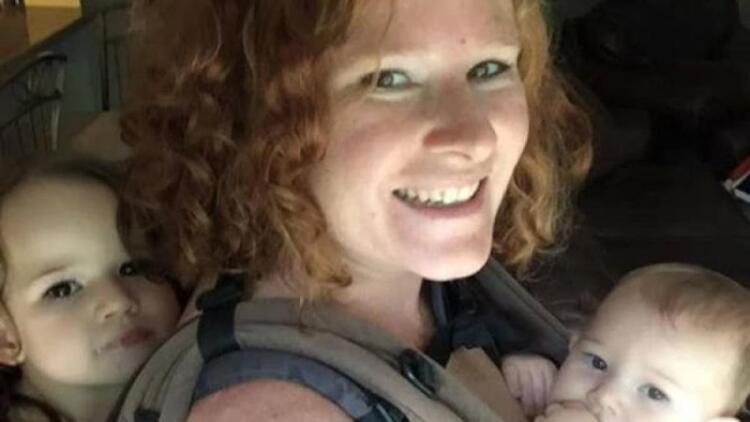 Όταν έμεινε έγκυος κάτι παράξενο φύτρωσε στο μέτωπό της – Αυτό που της αφαίρεσαν οι γιατροί τους έκανε να “παγώσουν”