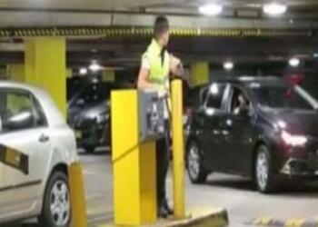 25 χρόνια κορόιδευε τους πάντες στη δουλειά. Έφτιαξε περιουσία εκατομμυρίων ευρώ και εξαφανίστηκε χωρίς να τον ξέρει κανείς!