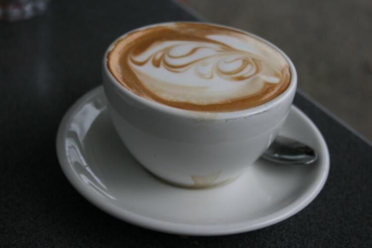 Πρόσθεσε στον καφέ σου αυτό το συστατικό για να αποκτήσεις επίπεδη κοιλιά