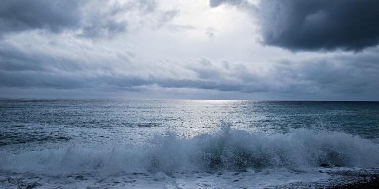camogli, beach, stormy weather