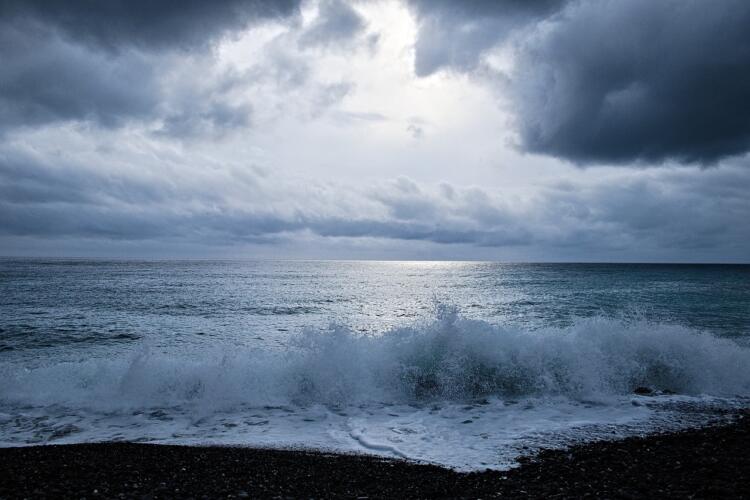 camogli, beach, stormy weather