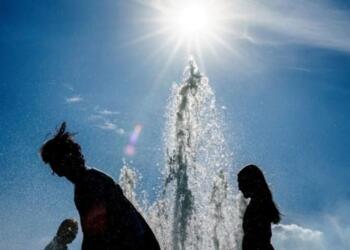 Νέο έκτακτο δελτίο της ΕΜΥ! Πότε θα φτάσει τους 44 βαθμούς η θερμοκρασία