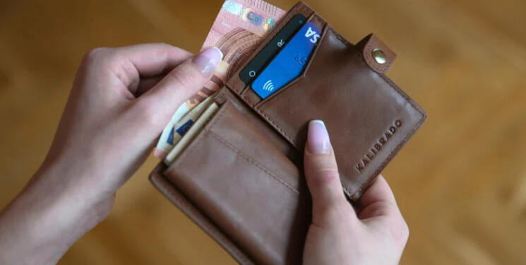 Επίσημα κοινωνικό μέρισμα 2023: Πληρωμή 200-300 ευρώ χωρίς αίτηση