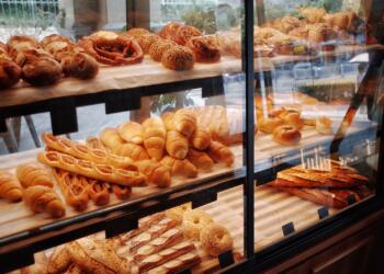 breads in display shelf