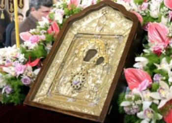 “Μη προσκυνήσεις ποτέ ξανά αυτήν την εικόνα κι εγώ…”