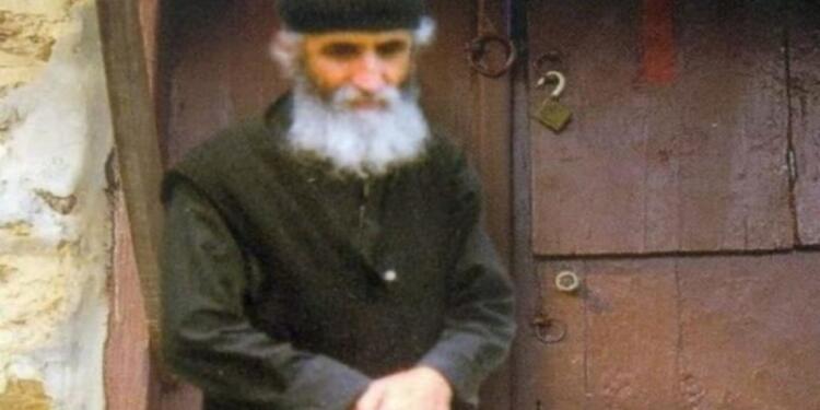 «Τρικυμία» από προφητεία του Αγίου Παϊσίου: «Θα σηκωθεί φουρτούνα και μετά…»