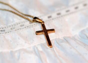 Εσείς το γνωρίζετε; Πότε δεν μπορεί να γίνει κάποιος νονός