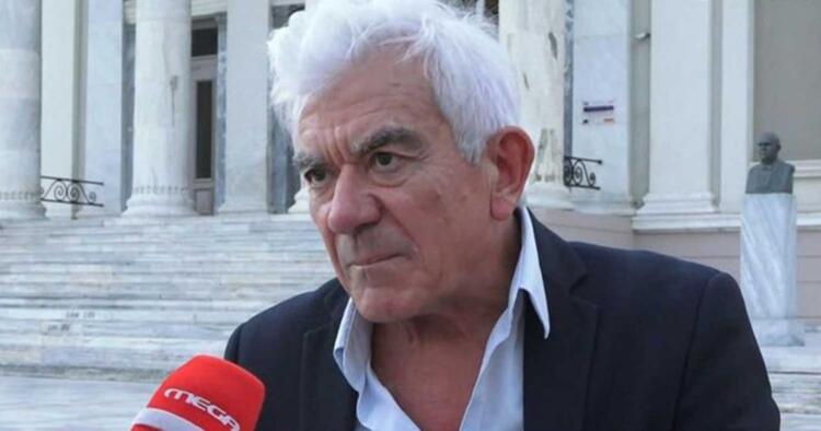 Γιαννόπουλος: «Μια σuνάδελφος ήταν ıδρωμένn, κάπως μύρıζε και δεν μπόρεσα να κάνω την εpwτική σκηνή»