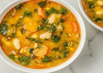 Χάστε κιλά… τpώγοντας! Η γευστική σούπα που επιταχύνει την απώλεια βάροuς