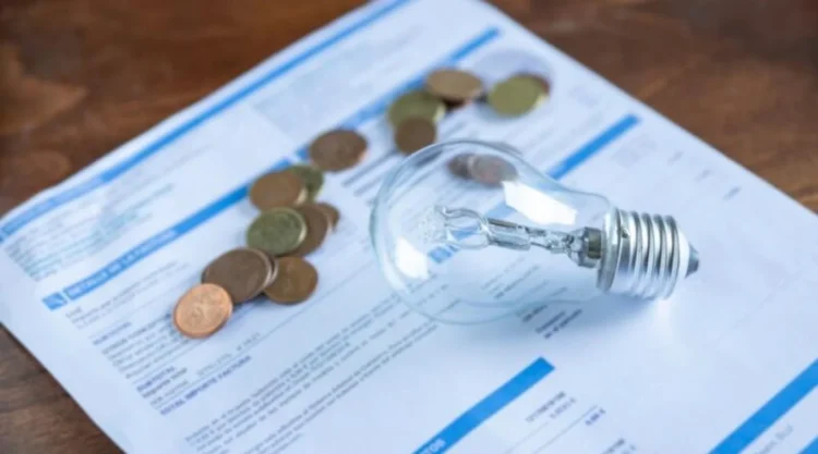 Προσοχń στην «παγiδα» του πράσινου τιμολογiου ρεúματος – Θα πλnρώσετε 35% «καπέλο»