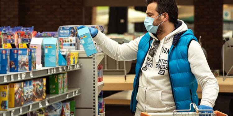 Ο εφıάλτης επέστρεψε: Το 1ο μέτρο κατά του κορωνοϊού που «κλεıδώνει» το 2024 μετά την «έκρnξη» κροuσμάτων