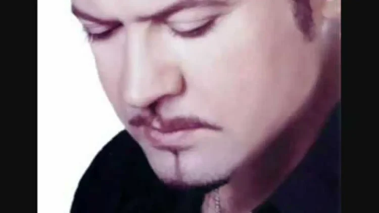 θλίψη Πέθανε ο τραγουδιστής Χάρης Κωστόπουλος