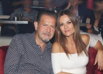 «Τσακίζει» κόκαλα η ανάpτηση των παιδιών και της συζύγου του Χάρη Κωστόπουλου – Η επίσημη αιτία θανάτου του τραγουδιστή