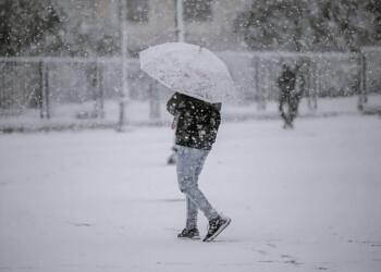 Ανοίγει η Πύλη του Ψύχους: Έρχονται βροχές, πυκνά χιόνια από τη Ρωσία – Πότε, πού θα πέσουν