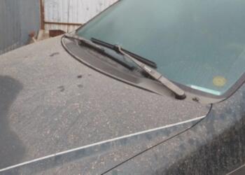 Κι όμως υπάρχουν λύσεις: Τα 5 tips που θα σώσουν το αυτοκίνητό σας από την αφρικανική σκόνη