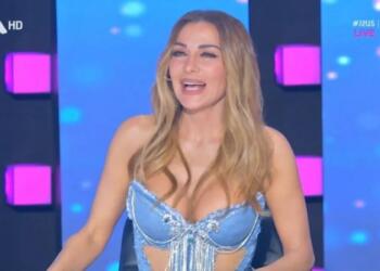 Άκρως αποκαλυπτική η Δέσποινα Βανδή, φάνηκε αυτό που δεν έπρεπε (ΦΩΤΟ)