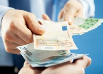 Τύχη βουνό για αυτούς τους συνταξιούχους: «Φουσκωμένα» ποσά έως και 292 ευρώ τον μήνα!