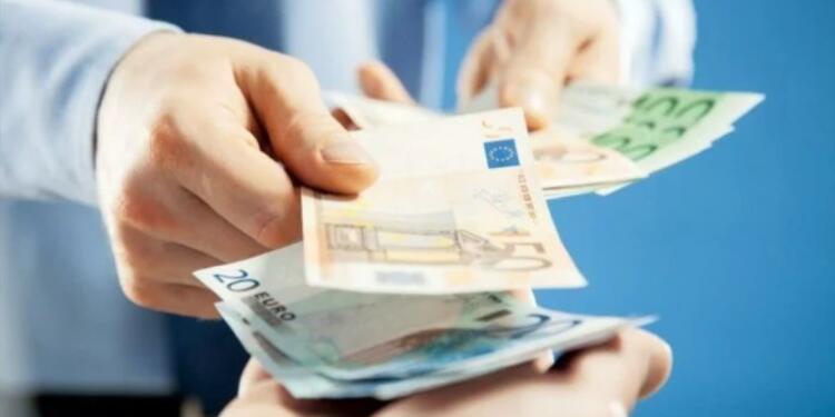 Τύχη βουνό για αυτούς τους συνταξιούχους: «Φουσκωμένα» ποσά έως και 292 ευρώ τον μήνα!