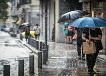 Καιρός: Χαλάζι αλλά και λασποβροχές μετά τον καύσωνα – Ποιες περιοχές θα «σαρώσουν»