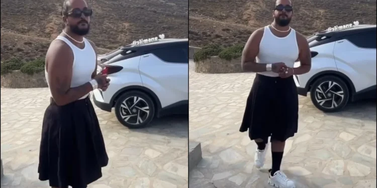 Slimane: Στην Μύκονο με φούστα ο Γάλλος τραγουδιστής που αγαπήθηκε από όλη την Ελλάδα