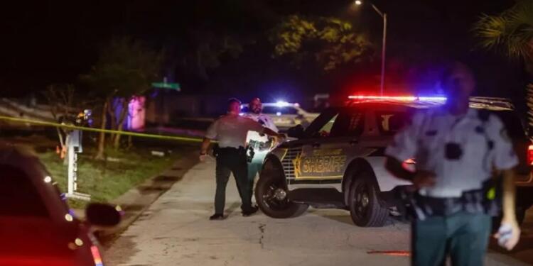 Οικογενειακή τραγωδία στη Φλόριντα: 19χρονος ελληνικής καταγωγής σκότωσε τους γονείς του και τραυμάτισε αστυνομικό (video)
