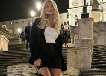 “Δίκασε” live τη Φαίη Σκορδά – “Είσαι 44 και δεν κάνεις σ3ξ γιατί…” (Vid)