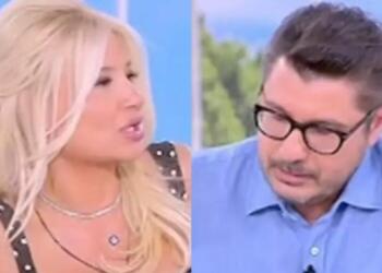 “Ποιος νομίζεις πως είσαι”: Άγριος καυγάς μεταξύ Σκορδά – Κωνσταντάρας στον αέρα
