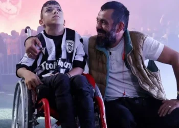 Kίνηση ανθρωπιάς από τον ΠΑΟΚ: Πληρώνει τα έξοδα για την ειδική θεραπεία του μικρού Γιαννάκη στην Αμερική