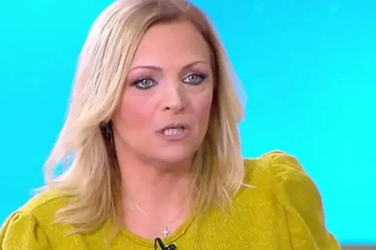 Χριστίνα Λαμπίρη: «Είμαι 58, δεν είμαι γιαγιά, απαγορεύω την εγγονή μου να με φωνάζει έτσι»