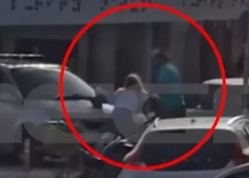 Κυκλοφόρησε το βίντεο-σοκ που δείχνει τον ξυλοδαρμό της Χριστίνας Παππά στη Γλυφάδα