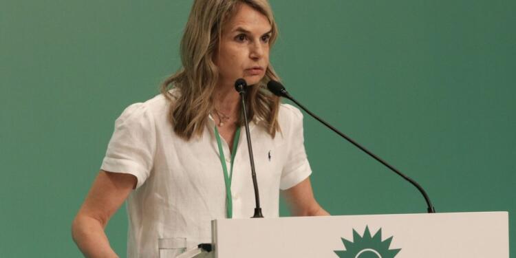 ΠΑΣΟΚ – Μιλένα Αποστολάκη: «Νιώθω έτοιμη για Πρωθυπουργός»