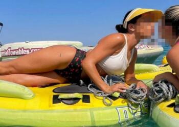 «Ξεσάλωσε» μετά τον Λιάγκα η Μαρία Αντωνά με διάσημη ξανθιά –  πόζες που θα συζητηθούν! (ΦΩΤΟ)