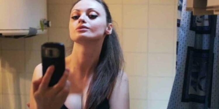 «Πήρα διαζύγιο και αυτό το καιρό τα έχω με 3 άντρες. Μήπως πρέπει να νιώθω ένοχη;»