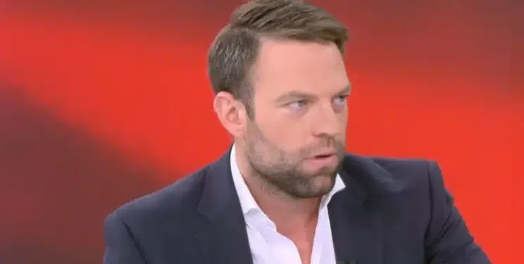 Με νέο, αξύριστο λουκ ο Κασσελάκης – Ο πιο όμορφος Έλληνας, τρελάθηκαν άντρες γυναίκες