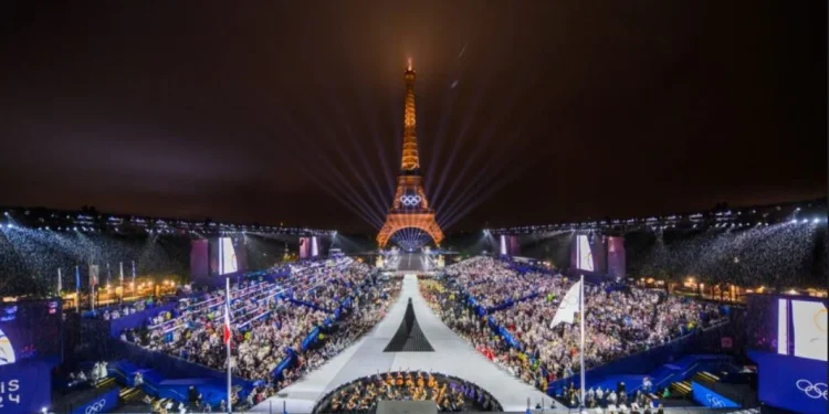 Παρίσι: «Κατέβασαν» το βίντεο με την τελετή έναρξης των Ολυμπιακών Αγώνων μετά τις αντιδράσεις