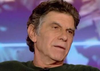 «Σάστισε» το διαδίκτυο με την τελευταία κουβέντα του Γιάννη Μπέζου: «Ξέρεις ποιος είμαι εγώ…»