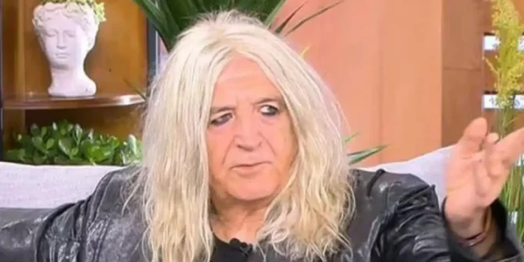 «Να καταργηθεί η πίστη στον Θεό , πιστεύετε σε έναν Θεό ο οποίος δεν βοήθησε και δεν θα βοηθήσει ποτέ, γιατί δεν υπάρχει»