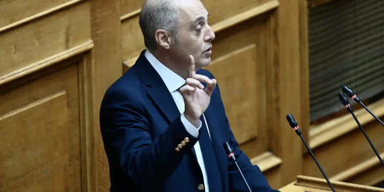 Χαμός με όσα είπε ο Βελόπουλος για την Βανδή και τους Έλληνες πολιτικούς