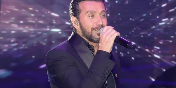 Θάνος Πετρέλης: Περήφανος πατέρας ο τραγουδιστής! Η κόρη του πέρασε στη Νομική Σχολή