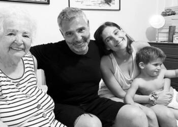 Βαρύ πένθος για την Φωτεινή Αθερίδου: «Θα τα πούμε ξανά από κοντά…»