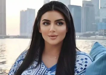 Η πριγκίπισσα από το Ντουμπάι που χώρισε μέσω Instagram: Η μητέρα από την Ελλάδα και το χλιδάτο ταξίδι του μέλιτος στη Μύκονο