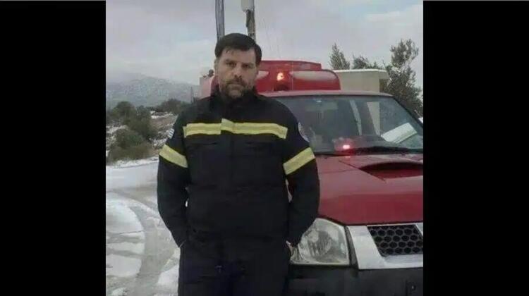 Κλαίει ο ουρανός: Όλοι στα μαύρα για τον Μιχάλη, έπεσε νεκρός ο πυροσβέστης στα 51 του