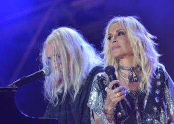 Μαθεύτηκε 30 χρόνια μετά: Γι’ αυτό πήραν διαζύγιο Άννα Βίσση και Νίκος Καρβέλας – «Έκλαιγα, αλλά κανείς δεν ήξερε» (Video)