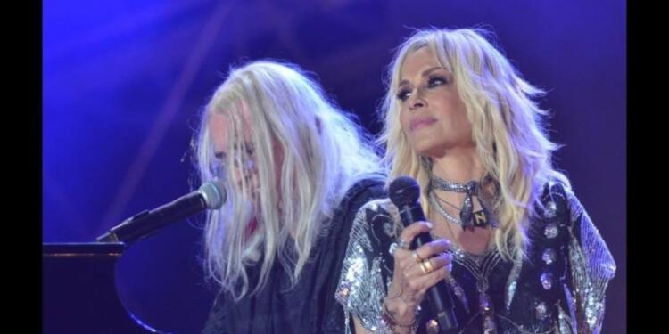 Μαθεύτηκε 30 χρόνια μετά: Γι’ αυτό πήραν διαζύγιο Άννα Βίσση και Νίκος Καρβέλας – «Έκλαιγα, αλλά κανείς δεν ήξερε» (Video)