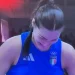 Σάλος: Ιταλίδα πυγμάχος εγκατέλειψε τον αγώνα με την τρανς Imane Khelif μετά από δυνατή γροθιά – Ξέσπασε σε κλάματα
