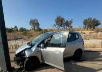Τραγωδία στη Λεωφόρο Ποσειδώνος: Νεκρή 27χρονη οδηγός έπειτα από πρόσκρουση σε κολώνα