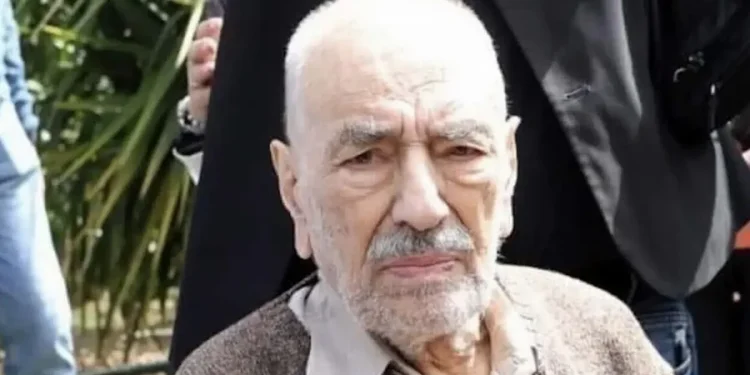 Ηθοποιάρα ετών 94! – Σπάνια δημόσια εμφάνιση θρυλικού Έλληνα ηθοποιού